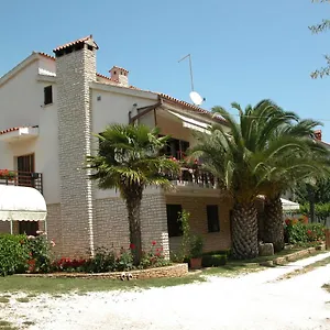 Appartamento Bencic, Premantura